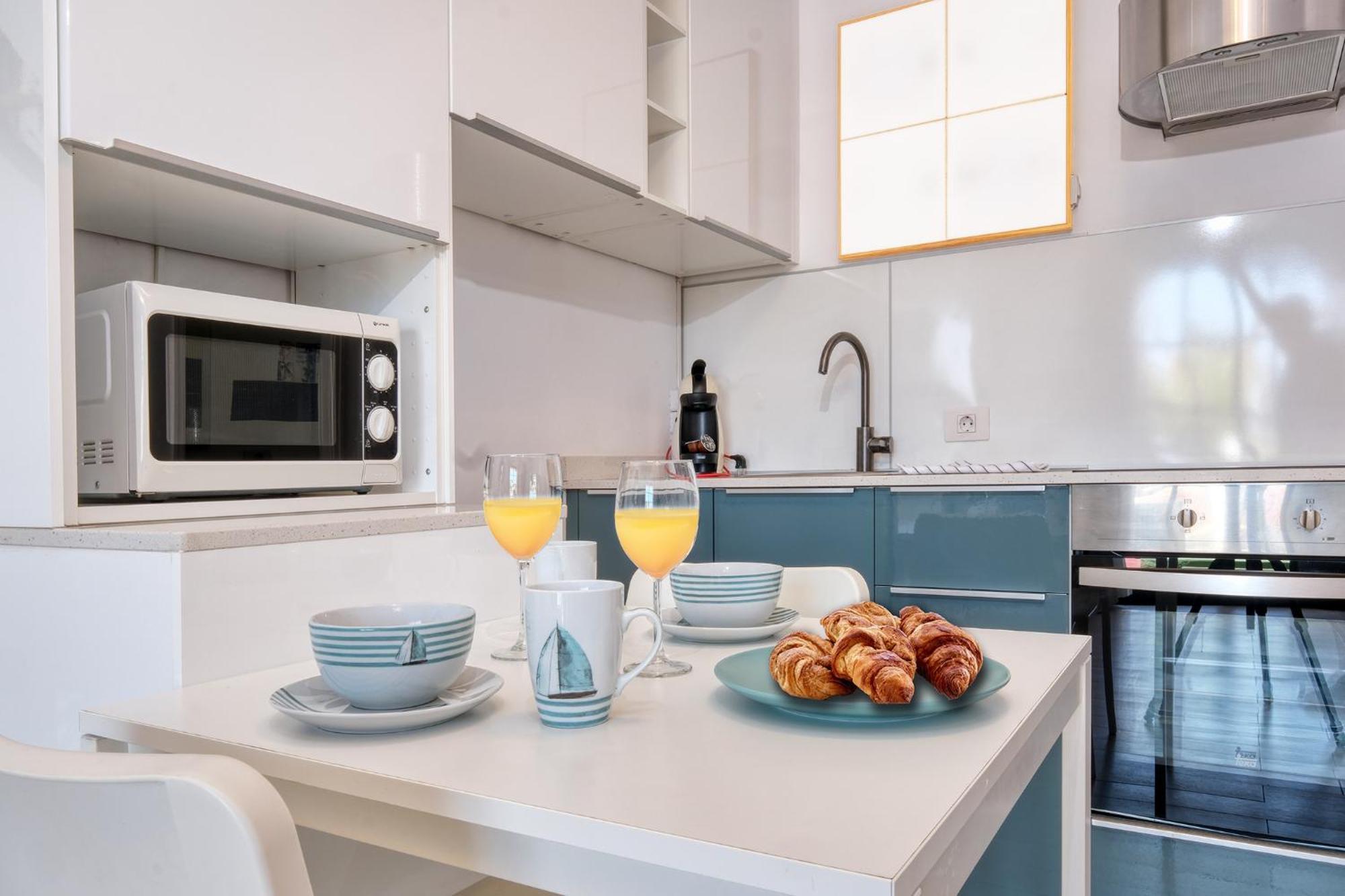Apartment La Vela Azul -Pool & Tennis - Free Ac &Good Wifi- Smart Tv Puerto del Carmen  Exteriör bild