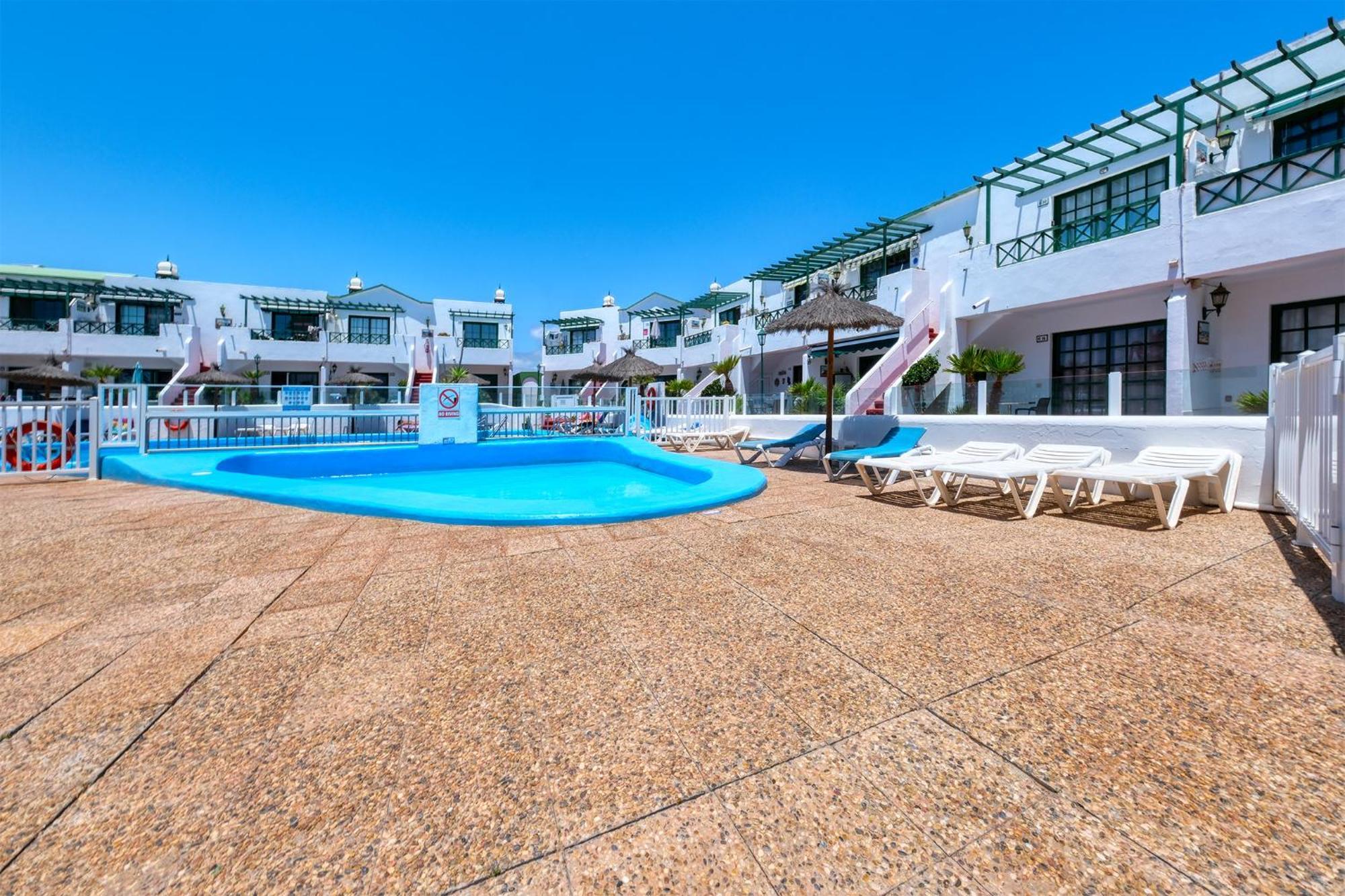 Apartment La Vela Azul -Pool & Tennis - Free Ac &Good Wifi- Smart Tv Puerto del Carmen  Exteriör bild